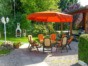 Garten mit Grill